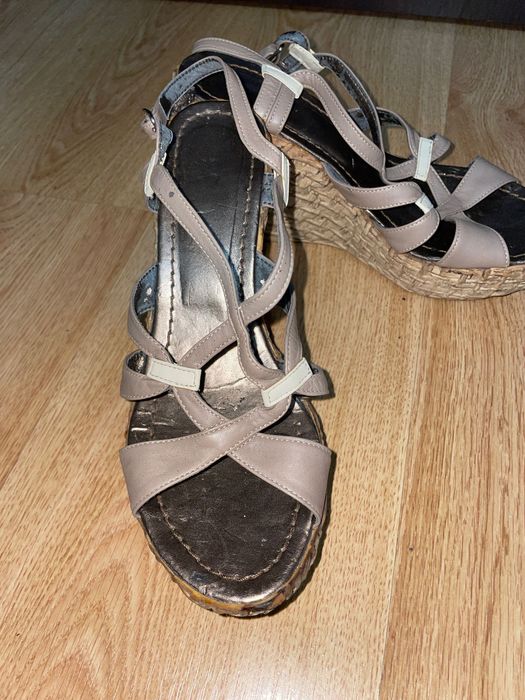 Sandale maro cu talpa ortopedica