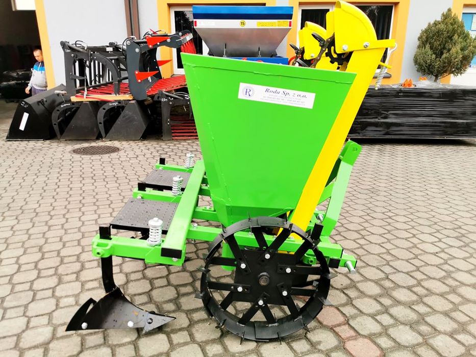 Plantatoare Cartofi Masina Plantat Semantoare RODA - Piese de schimb