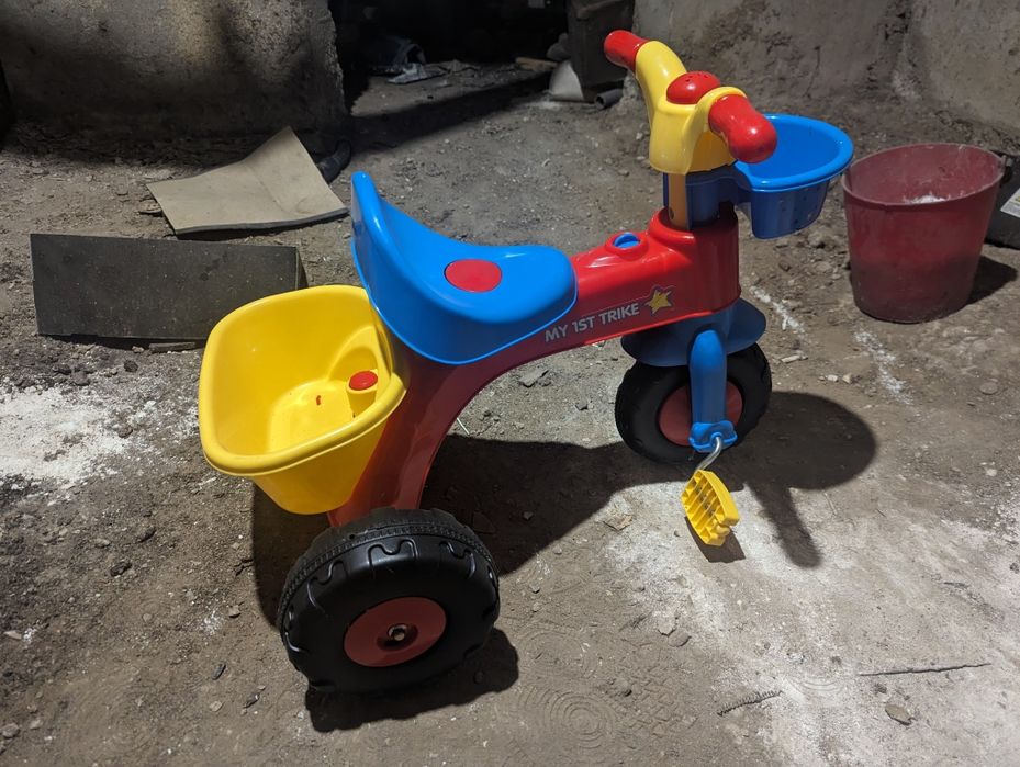 Tricicleta  cu pedale