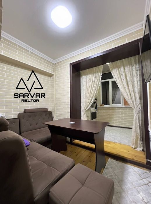 Продам Срочно 2 ком Экобазар 60м²