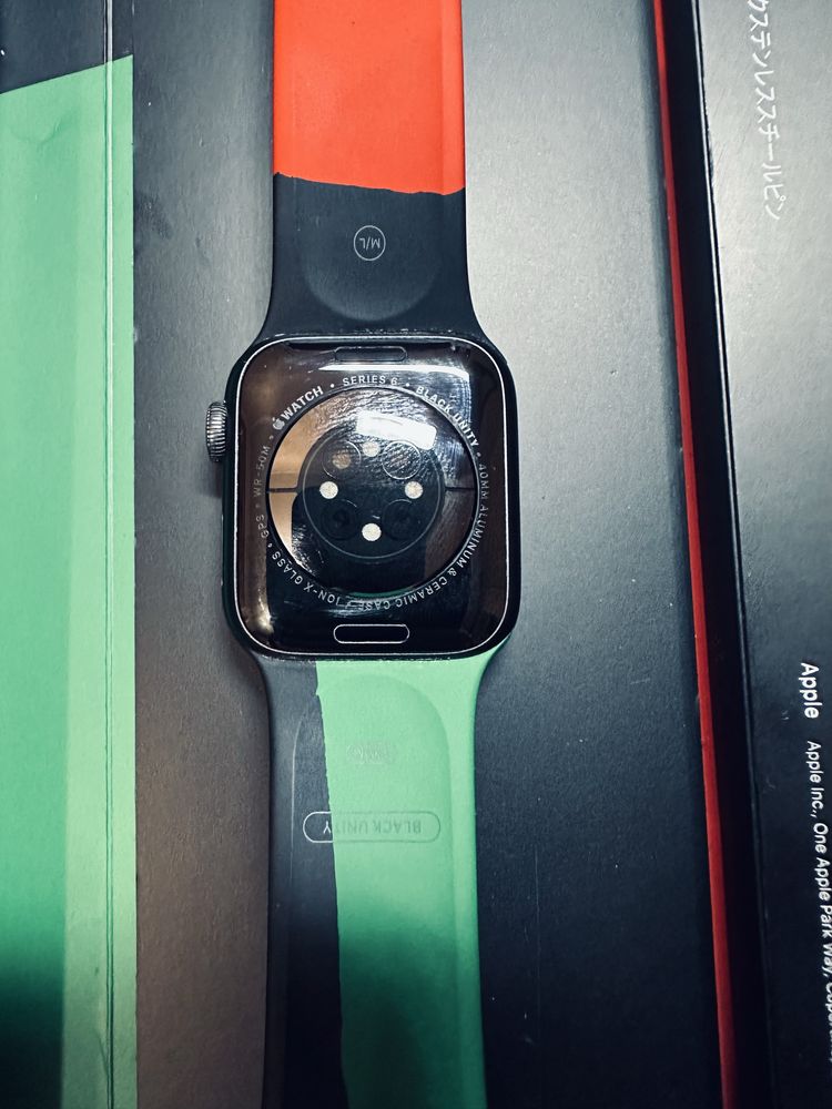 Apple Watch Series 6 Black Unity