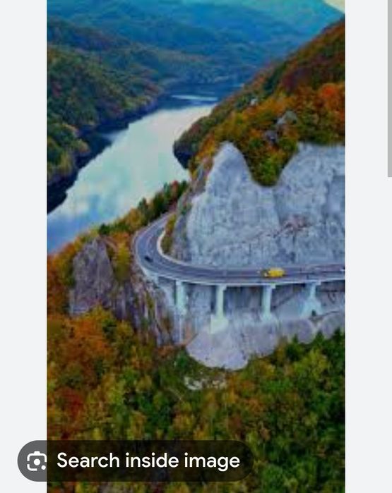 Vând teren cu vila Siriu Bz