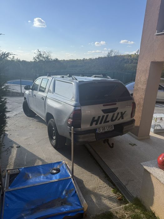 Vand Toyota Hilux