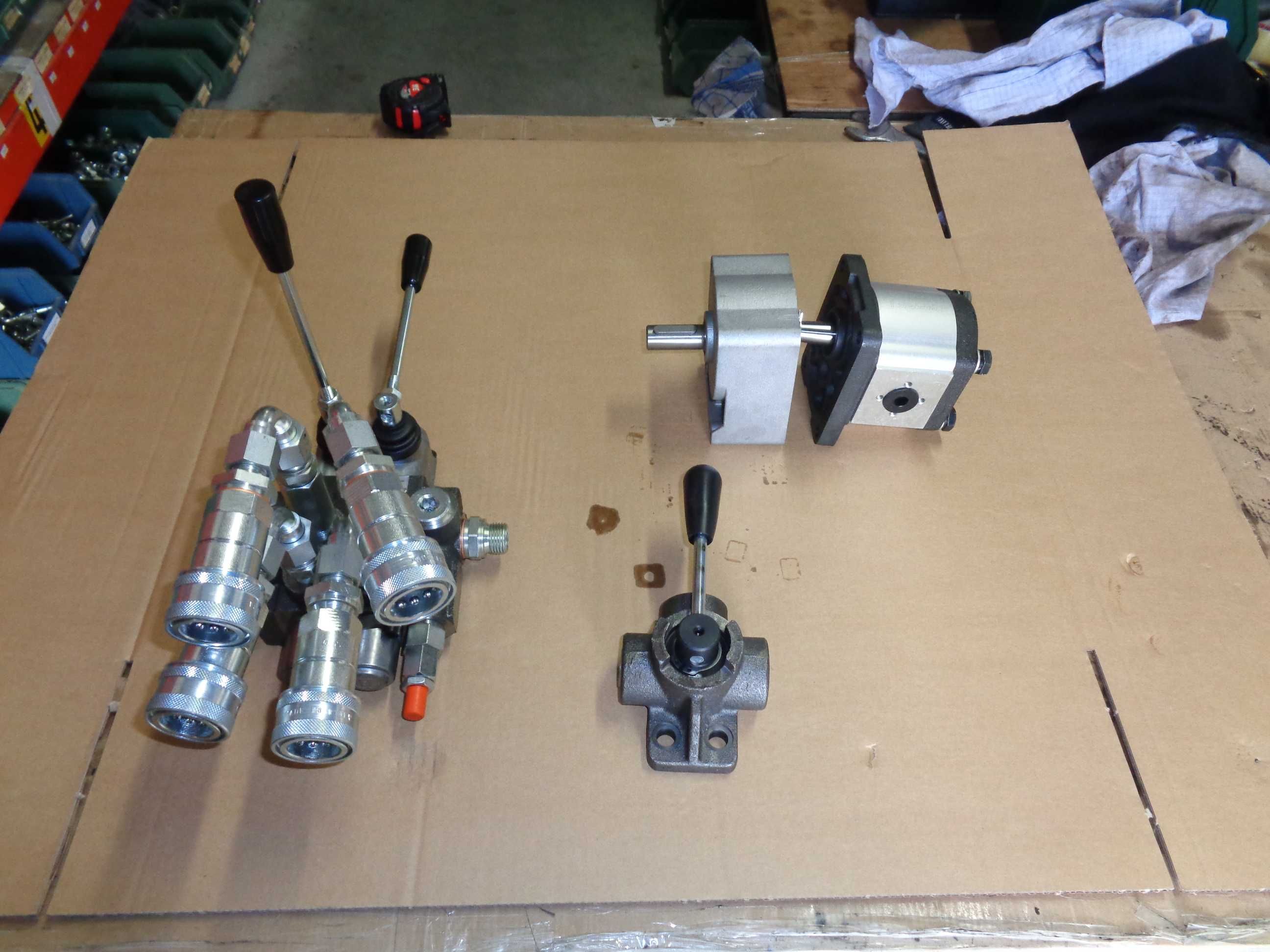 Kit hidraulic presiune ridicare tractor kit modificare tractoare