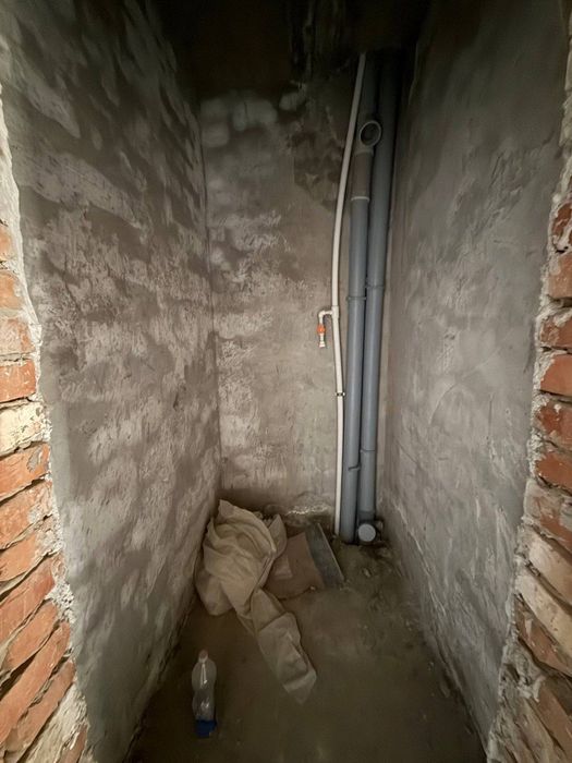 Konechka tomonda 3 xonali korobka sotiladi