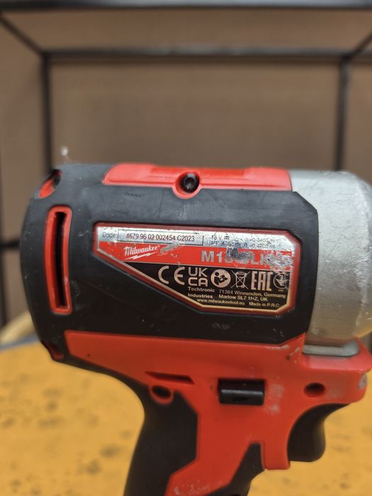 Milwaukee M18 BLID2 ударен винтоверт
 ударен
600 lei