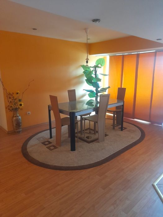 Apartament in centrul Alexandriei