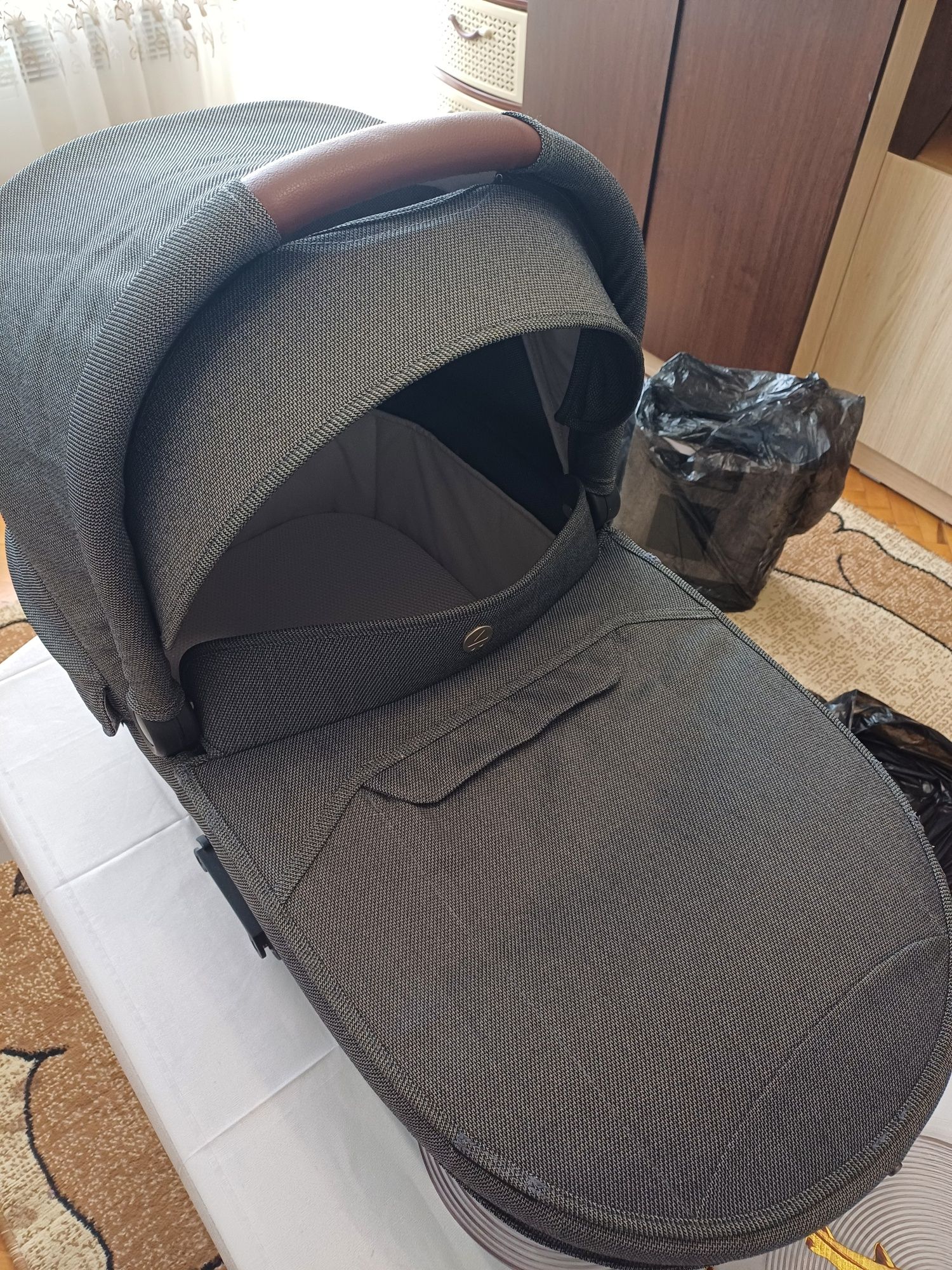 Бебешка количка Mutsy Icon 3 в 1