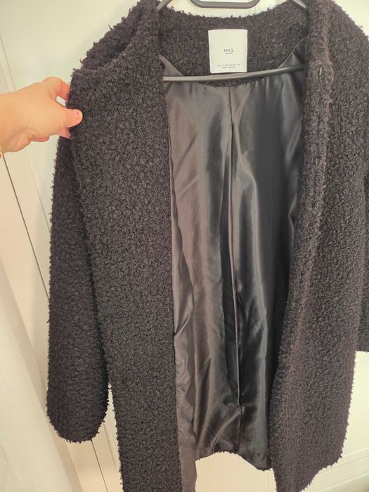 Palton din blana Mango marime M