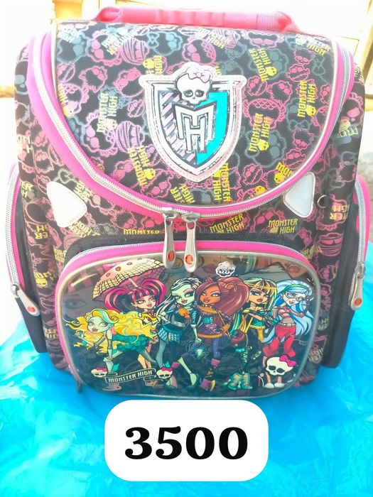 Продам рюкзаки школьные