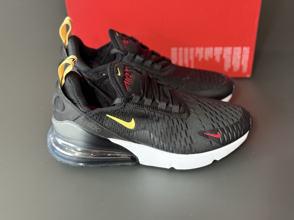 adidasi Originali Nike Air Max 270 noi ,marime 36