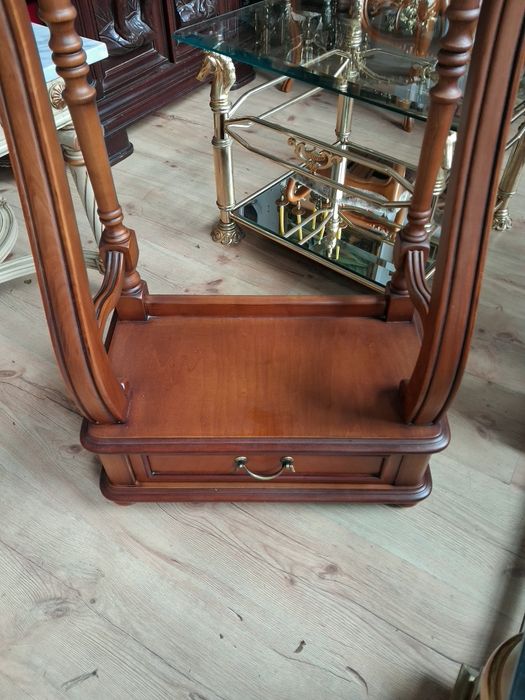 Закачалка за костюми