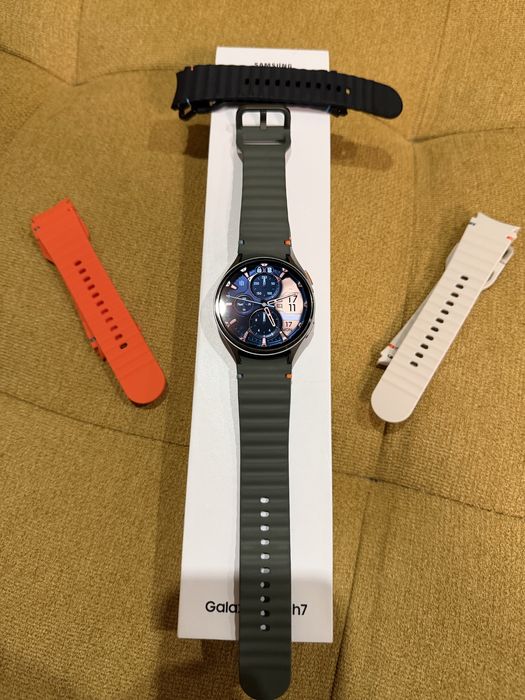 Samsung Galaxy Watch 7 44мм LTE Гаранция 15 месеца
