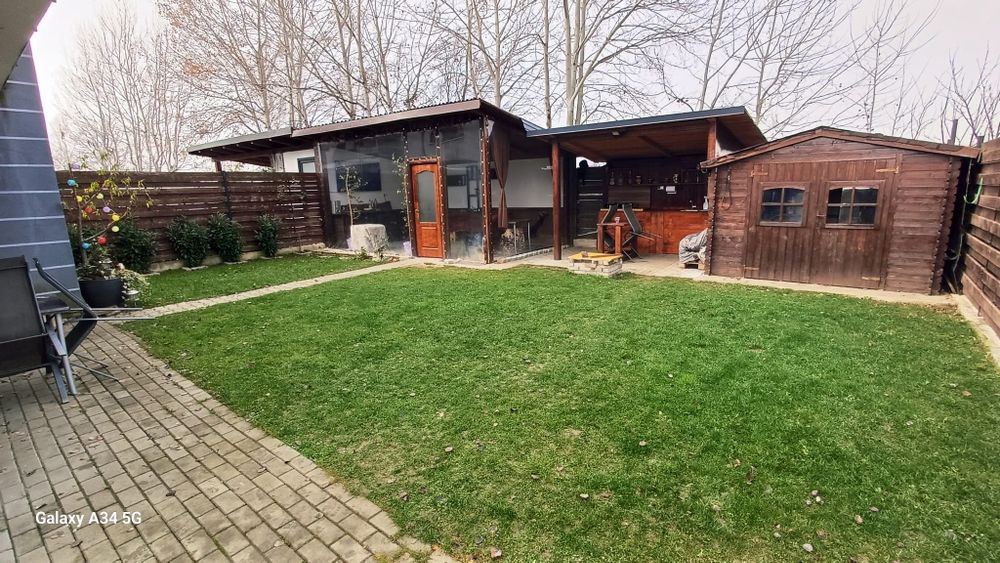 Casa de vanzare cu 3 camere