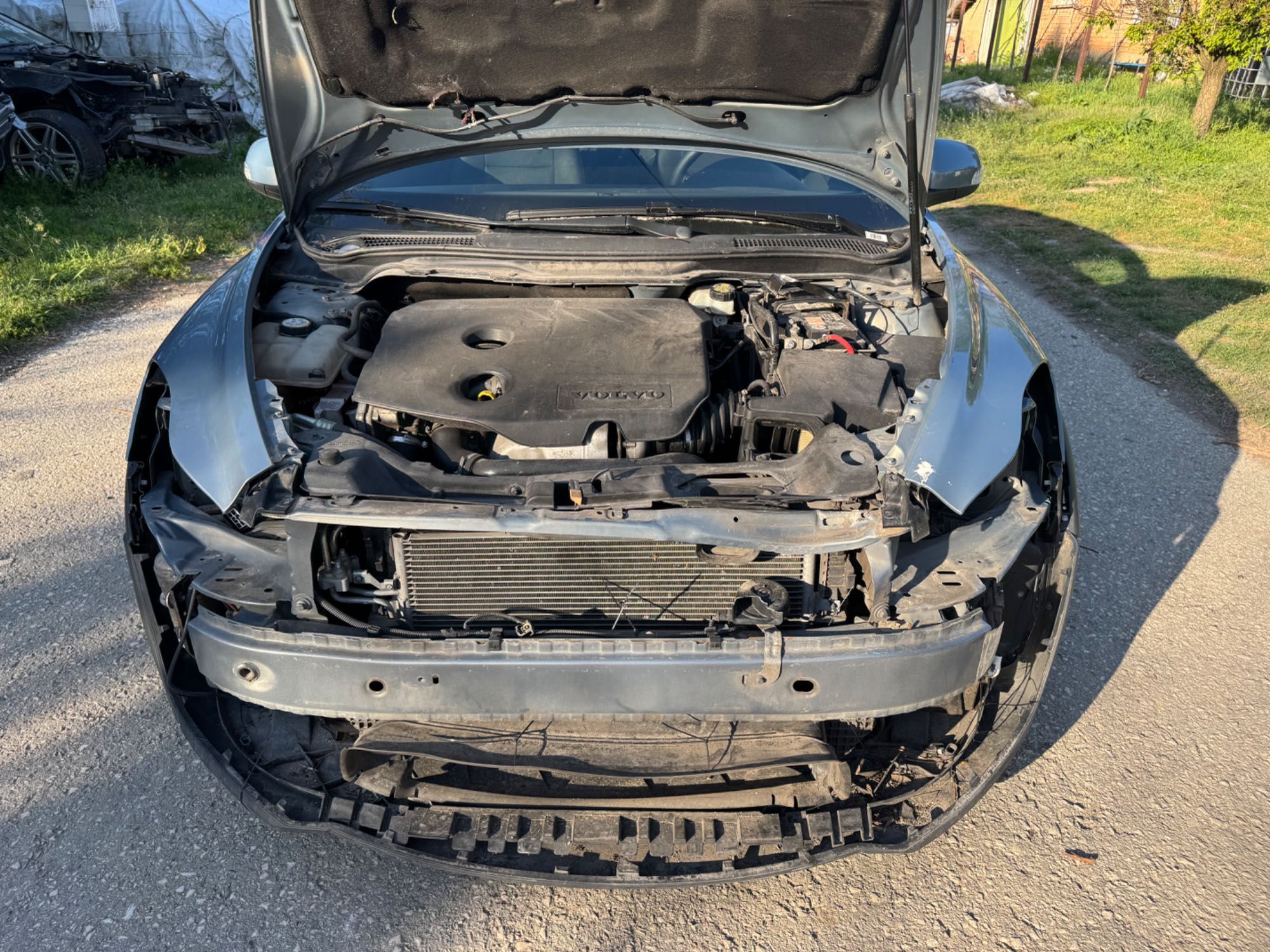 Volvo c30 1.6 116 на части
