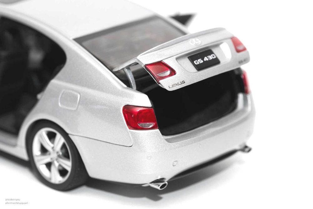 Macheta Lexus GS430 Autoart 1:18 cu cutia originala