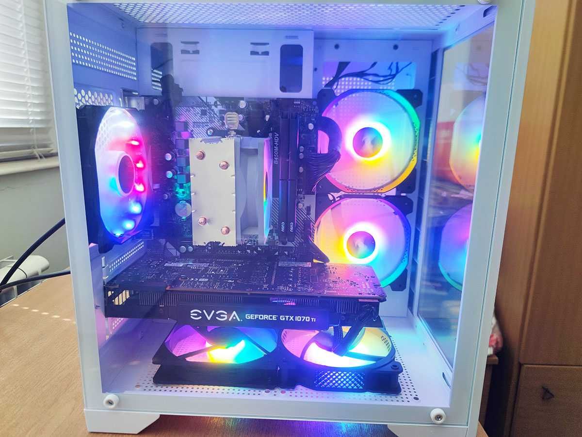 Геймърски компютър, 32gb Ram, 960gb SSD, 1070Ti, Ryzen 3500X, 650W