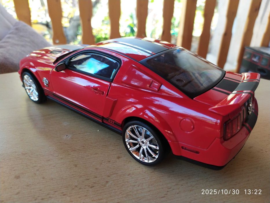 1:18 Метален модел на Ford USA - Shelby MUSTANG 427 GT500 Super Snake