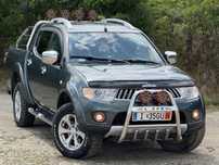 Vand mitsubishi recent adus