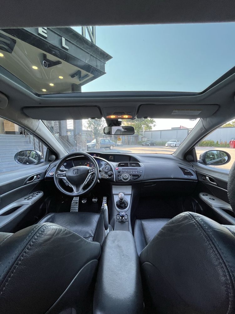 Honda Civic 8 2.2 diesel-Всички екстри!!!