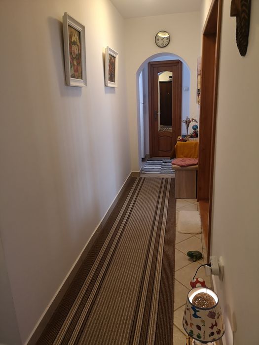 Proprietar, vând ap 3 camere  66.5 mp, Mărăței, curat, renovat