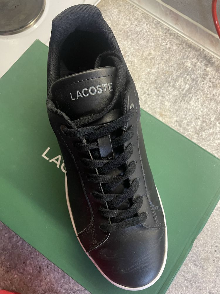 Lacoste елегантни обувки