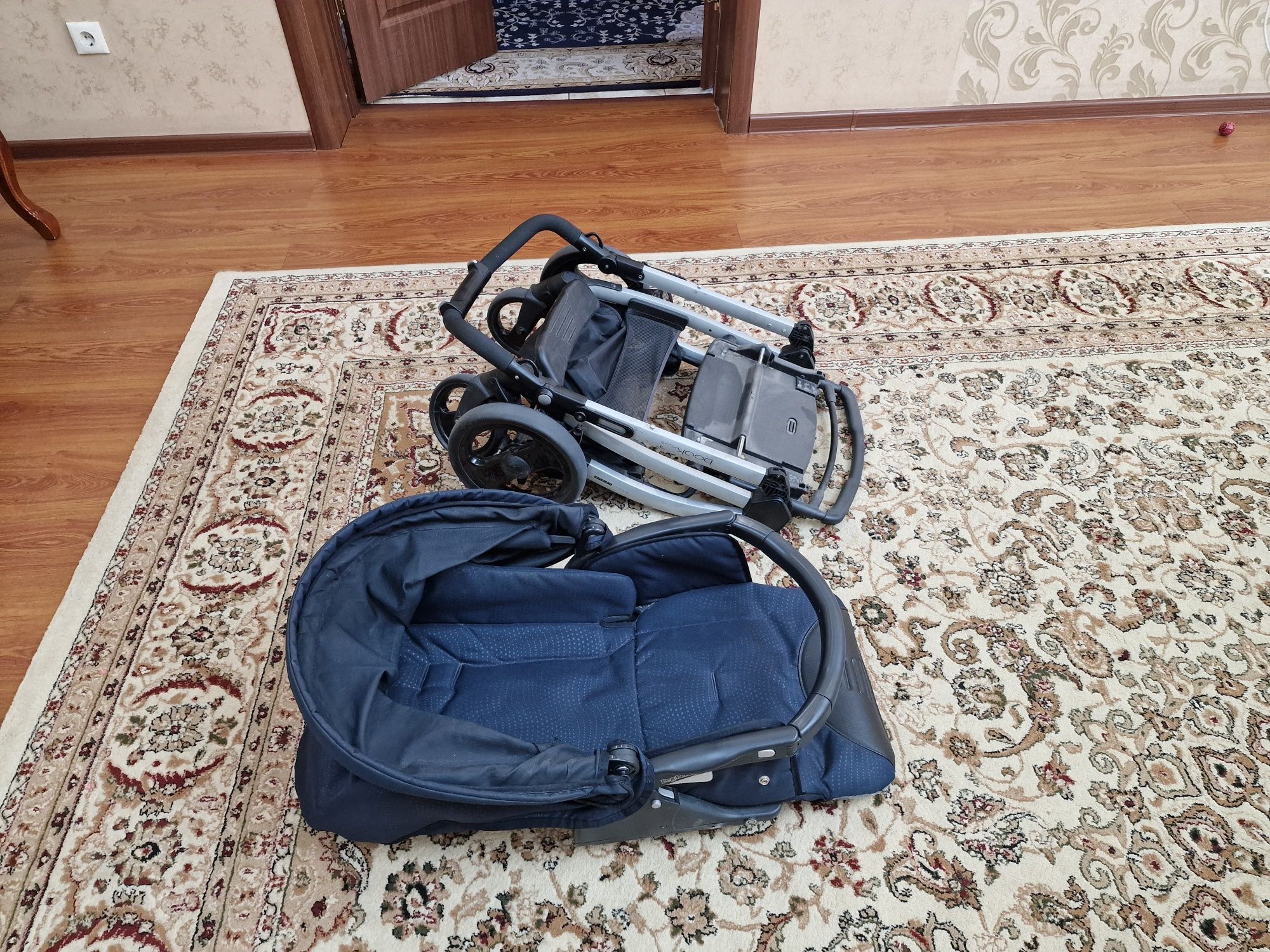 Продам брендовую коляску Peg Perego. Италия.