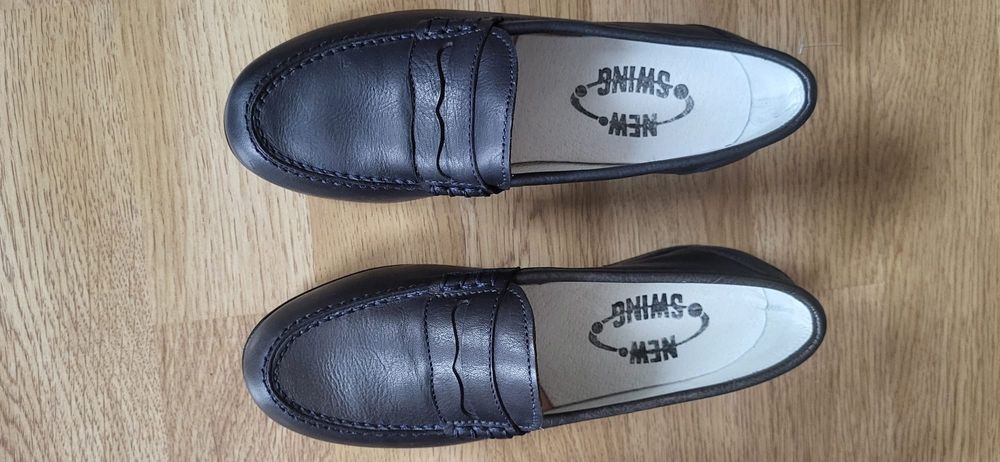 Pantofi noi din piele naturala baieti 32, 33