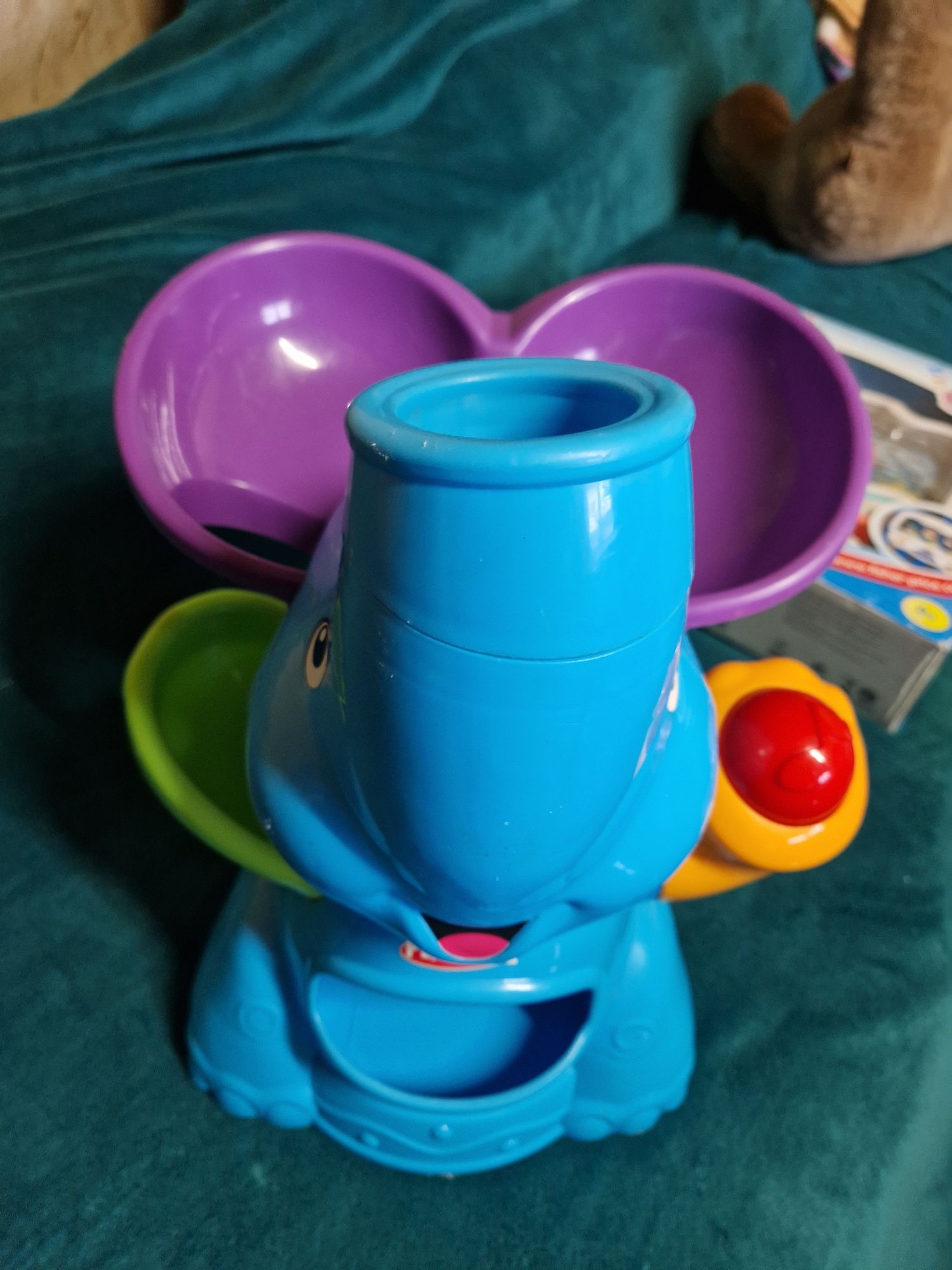 Музикално слонче Playskool