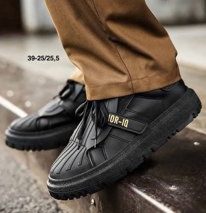 Нови маратонки 41 номер 25,5 стелка