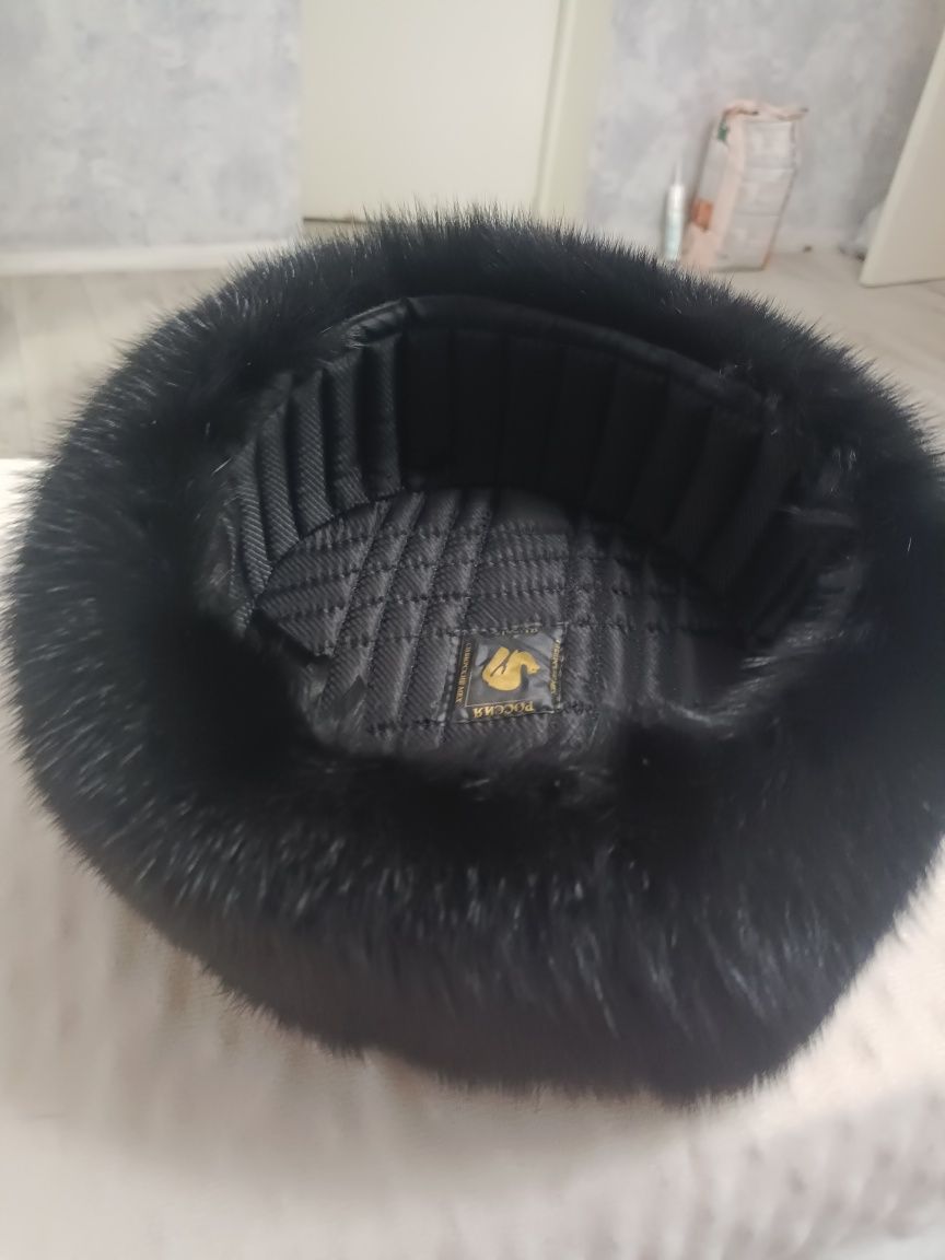 Продам шапку норковую