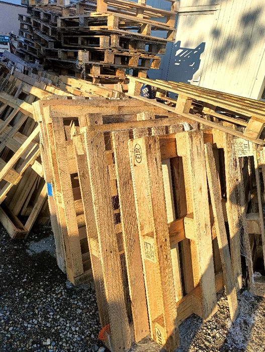 Продавам палети изгодно