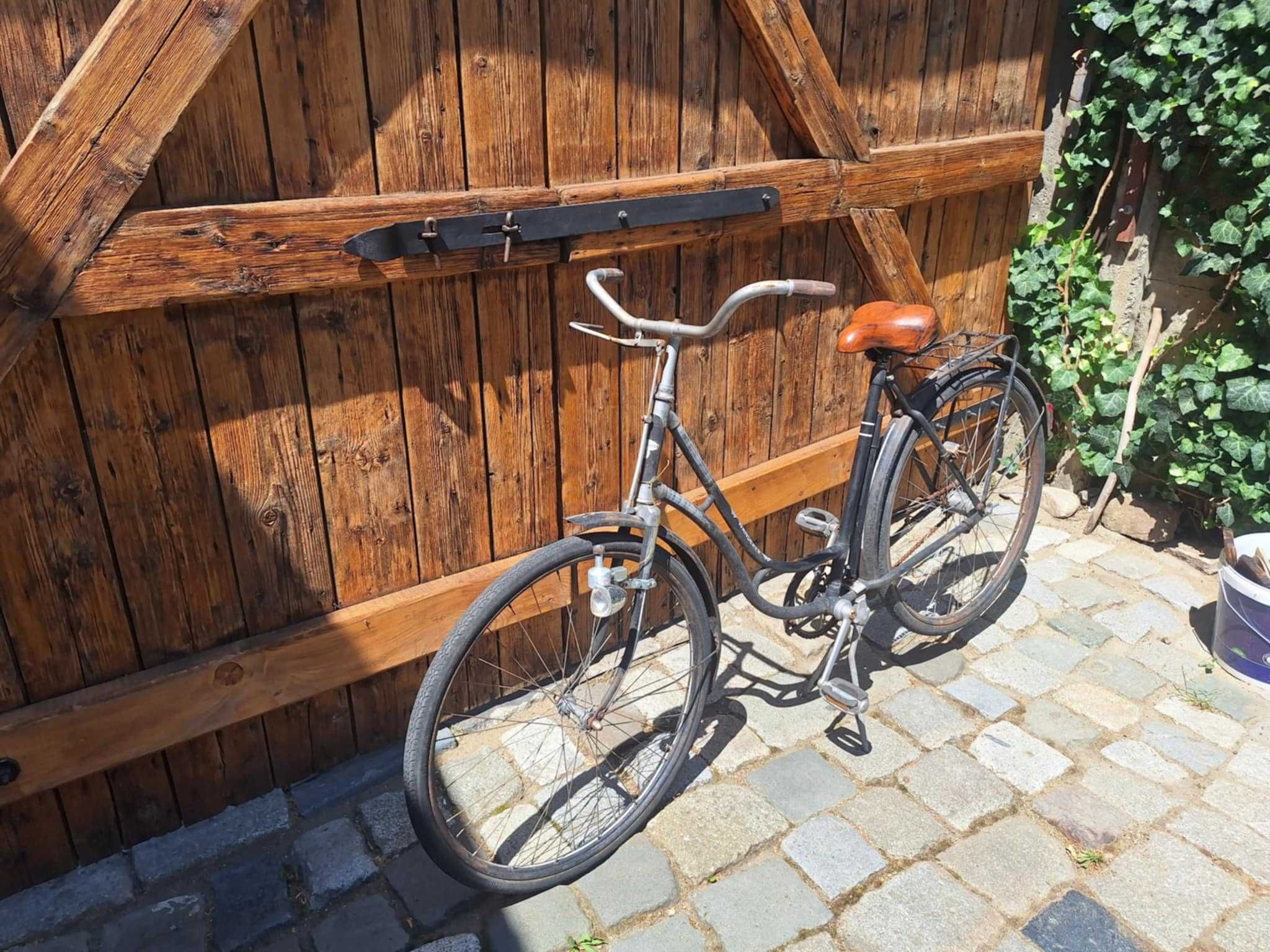 Bicicleta Wanderer Dame anii 50