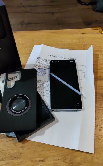 Samsung S25 Ultra-перфектен