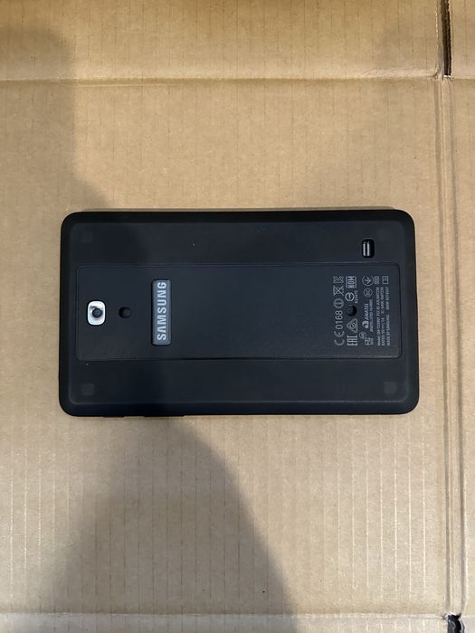 Tableta BMW Seria 7 G11 G12 (Tableta cotiera)