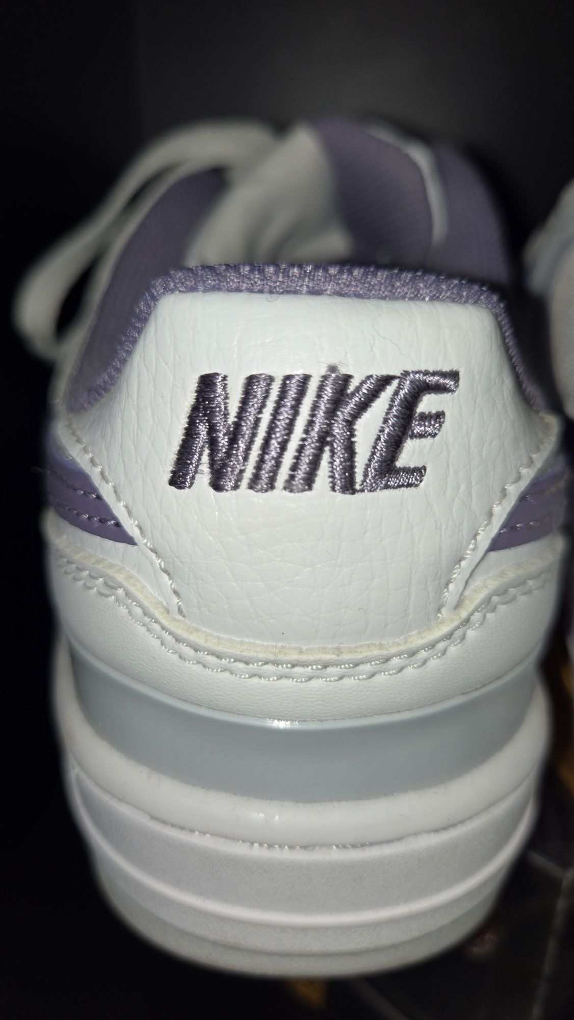 Дамски маратонки NIKE