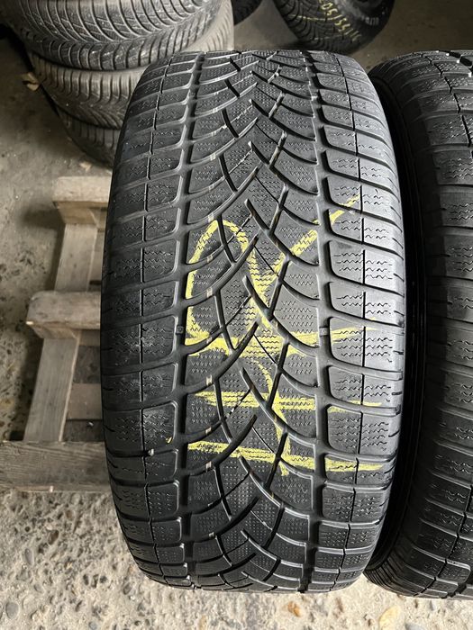 2 anvelope de iarna 265/50/19 dunlop!