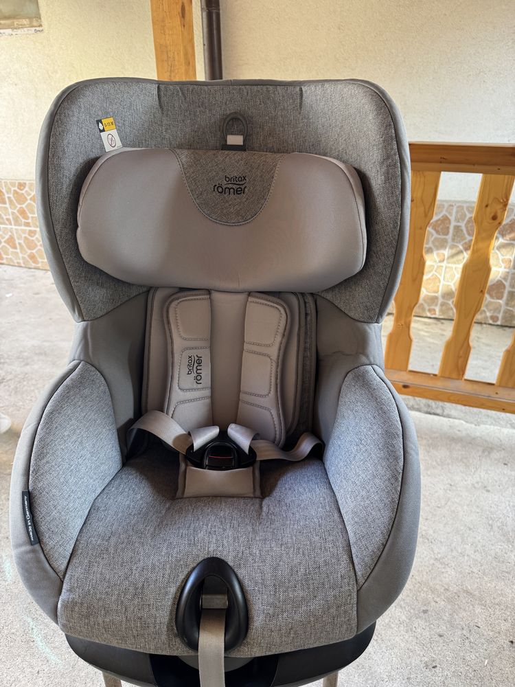 Столче за кола britax romer trifix i size 9-22 кг