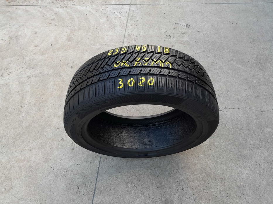 O anvelopa iarna 235 45 18 continental wintercontact TS850P 7,5mm 3020