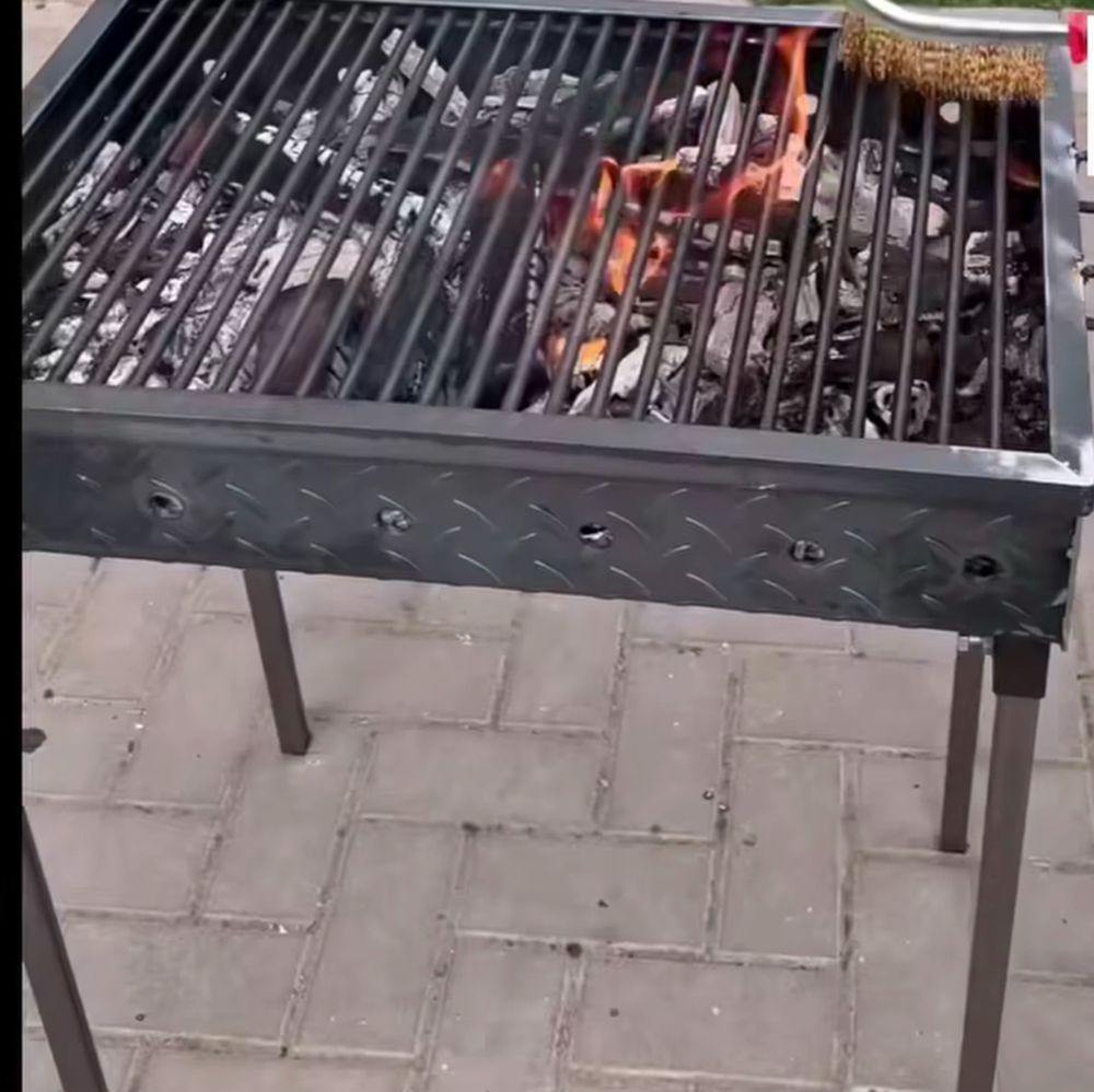 Vand gratar gradina