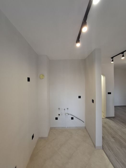 Продава се Едностаен апартамент в София, Овча купел - 38 кв.м за 2527 €/кв.м - Снимка #2