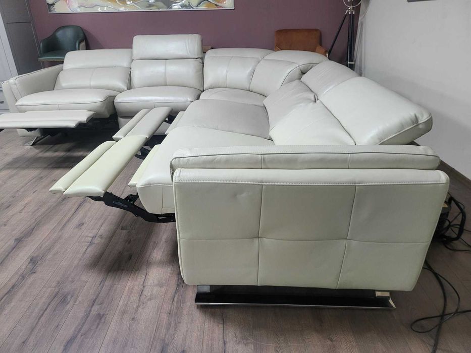 Кремав кожен ъглов диван с електрически релаксиращ механизъм