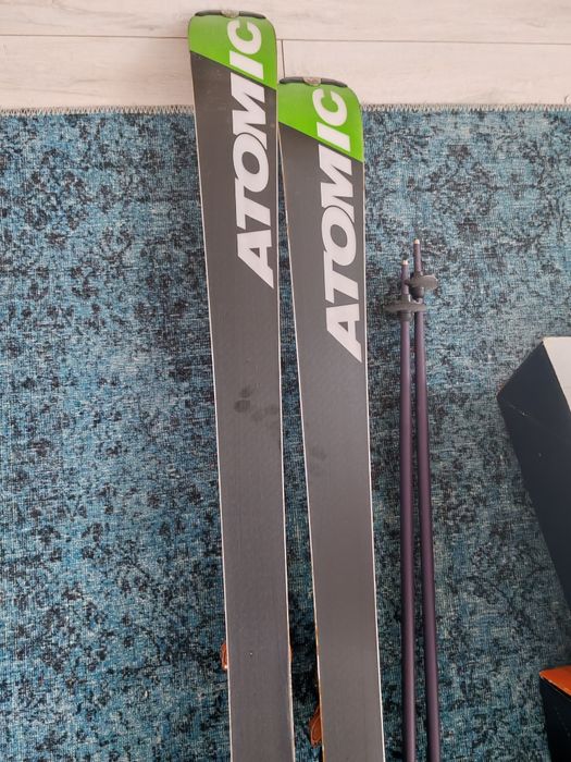 Vand skiuri+clapari+bete+casca+ochelari