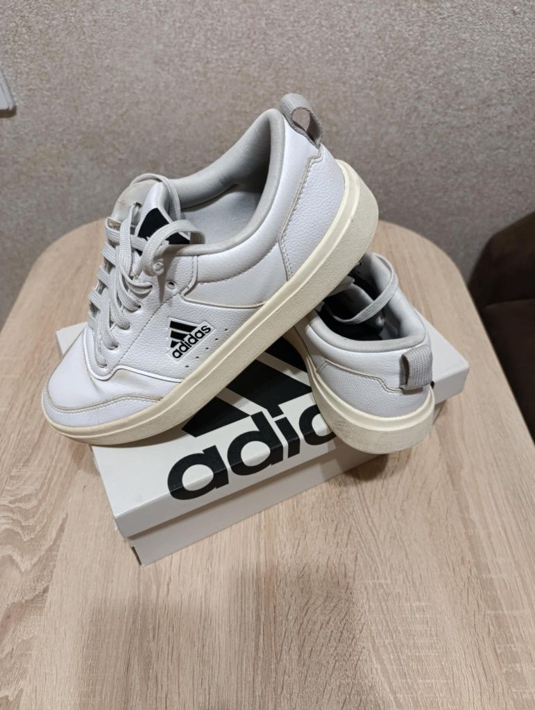 Бели Кецове Adidas