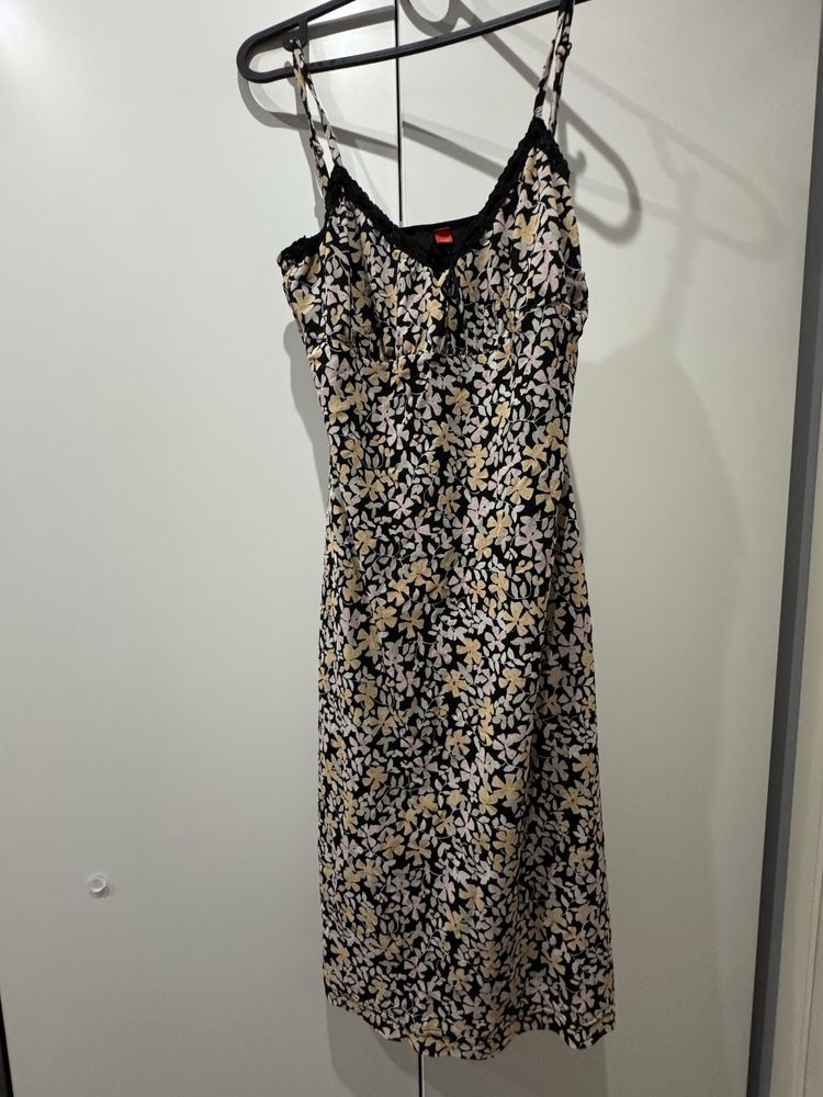 Лятна дамска рокля Esprit S