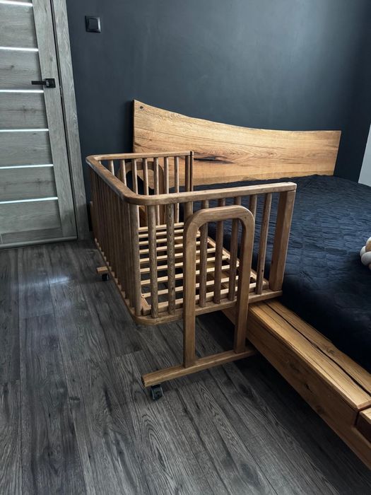 Patut co sleeper din lemn masiv