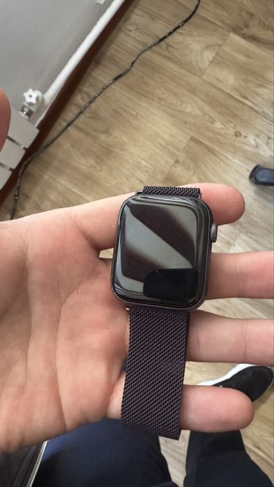 Apple Watch Series 4, 44mm, gps