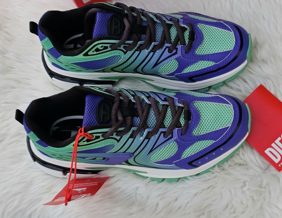 Diesel оригинални дамски сникърси 38 номер