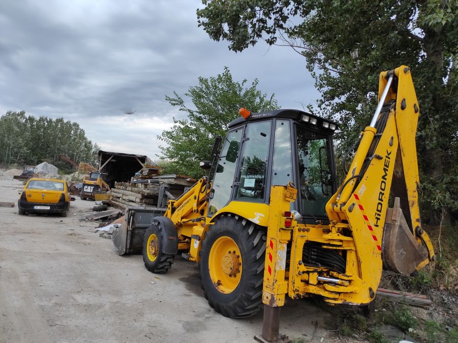 Inchiriez,miniexcavator,bobcat ,buldoexcavator cu furci&picon cilindru