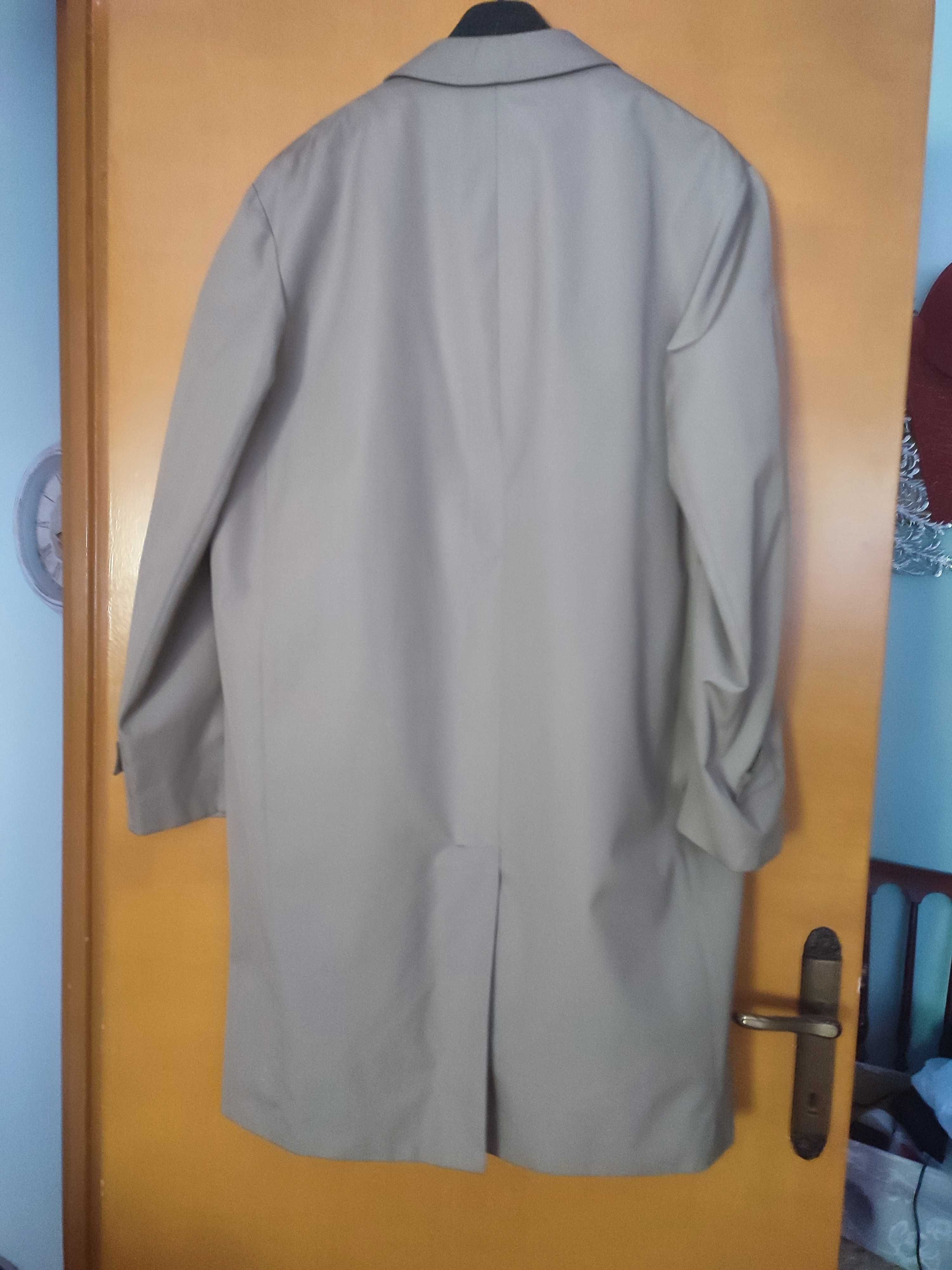 Trenci cu captusala din blana